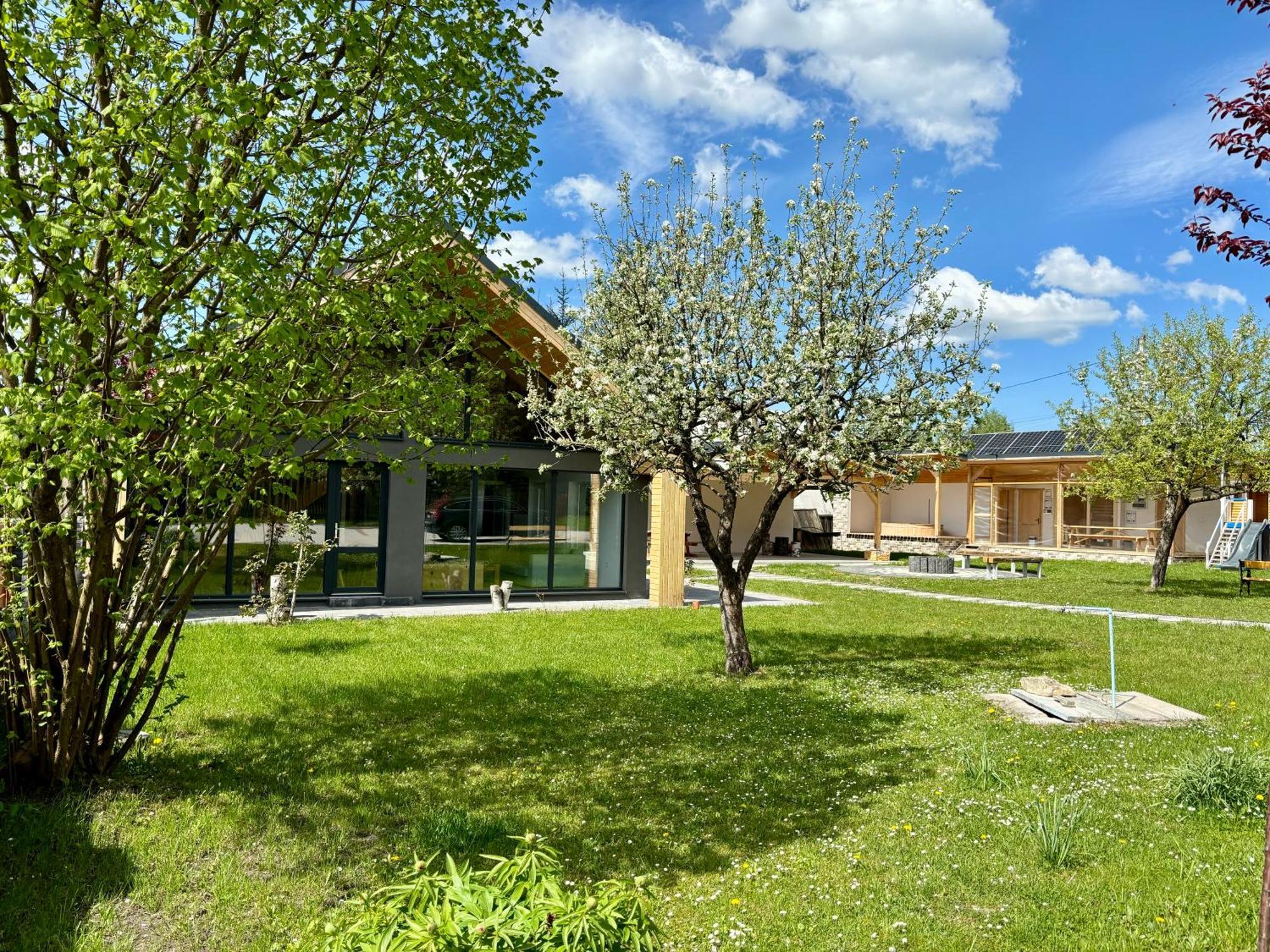 Casa Tinca 2 Villa Izvoru Muresului Exterior photo